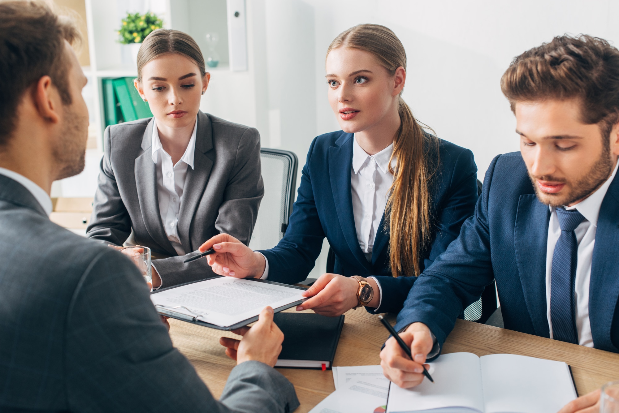 Why the end of the year is a great time for business mediation